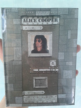 Alice Cooper - life and crimes of Alice Cooper