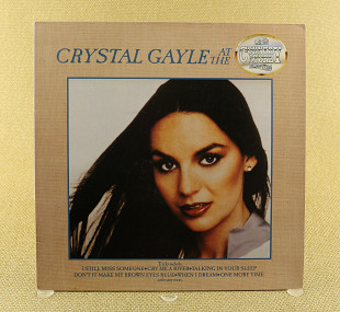 Crystal Gayle ‎– At The Country Store (Англия, Country Store Music Co. Inc)