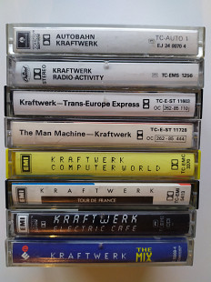 Kraftwerk лот 8 Аудиокассет Англия