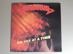 Krokus ‎– One Vice At A Time (Arista ‎– ARS 39137, Italy) insert NM-/NM-
