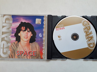 Space Grand collection