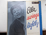 ELLA -Swings lightly-USA