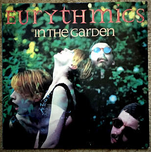 Eurythmics – In The Garden