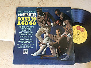 Smokey Robinson And The Miracles ‎– Going To A Go-Go ( USA ) LP