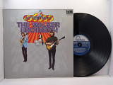 The Walker Brothers – Attention! The Walker Brothers! LP 12" (Прайс 27956)