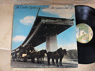 The Doobie Brothers ‎– The Captain And Me ( USA ) LP