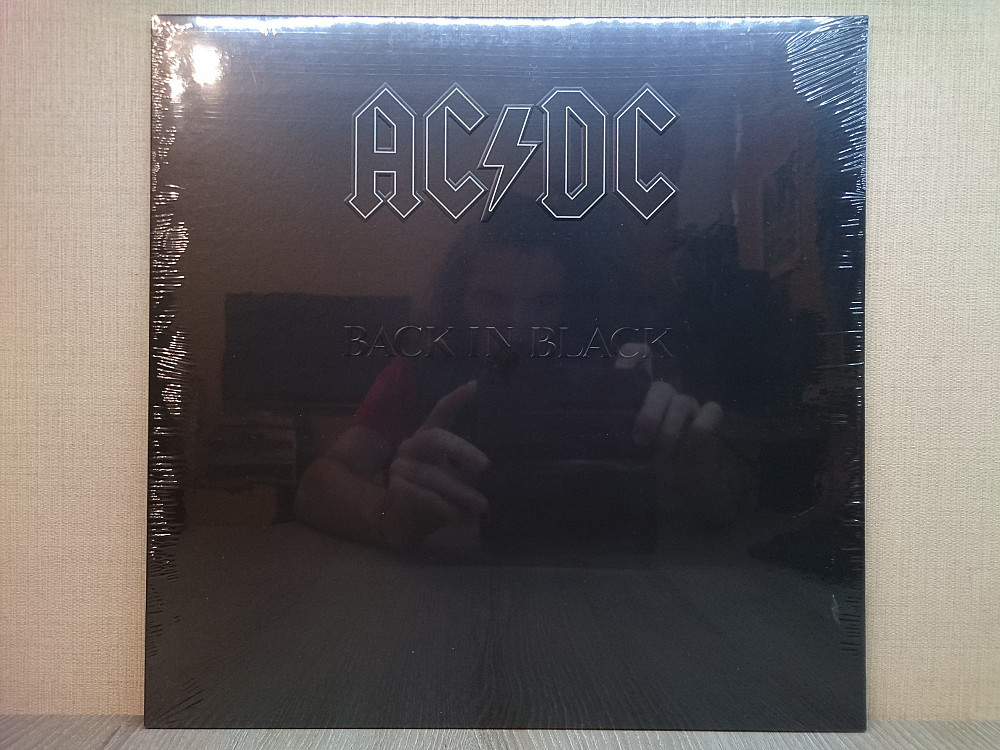 Виниловая пластинка AC/DC ‎– Back In Black 1980 (Эй-си/ди-си) НОВАЯ .