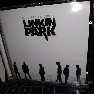 LINKIN PARK''MINUTES TO MIDNIGHT''CD
