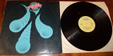 MANFRED MANN'S EARTH BAND-Nightingales & Bombers