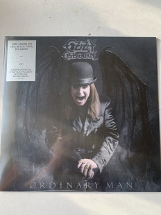 Ozzy Osbourne – Ordinary Man -20