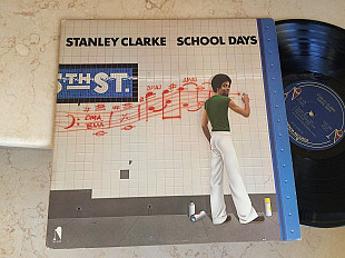 Stanley Clarke + Billy Cobham + George Duke + John McLaughlin = School Days (USA ) LP