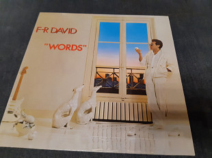 FRDavid/1982/words/carrere/ger/nm-/m-