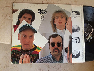 Cheap Trick ‎– One On One ( USA ) LP