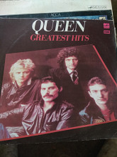 QUEEN Greatest Hits