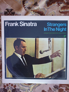 Frank Sinatra Strangers in the night 1966 (uk) nm-/nm-