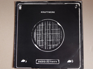 Kraftwerk - Radio-Activity (Capitol Records – E-ST2 11457, Greece) EX+/NM-