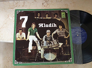 Семеро Молодых ‎– Соловьи Поют, Заливаются LP