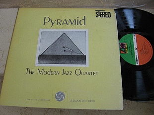 Modern Jazz Quartet : Pyramid (USA SD 1325) LP