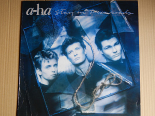 A-ha – Stay On These Roads (Warner Bros. Records – WX 166, UK & EU) insert EX+/NM-