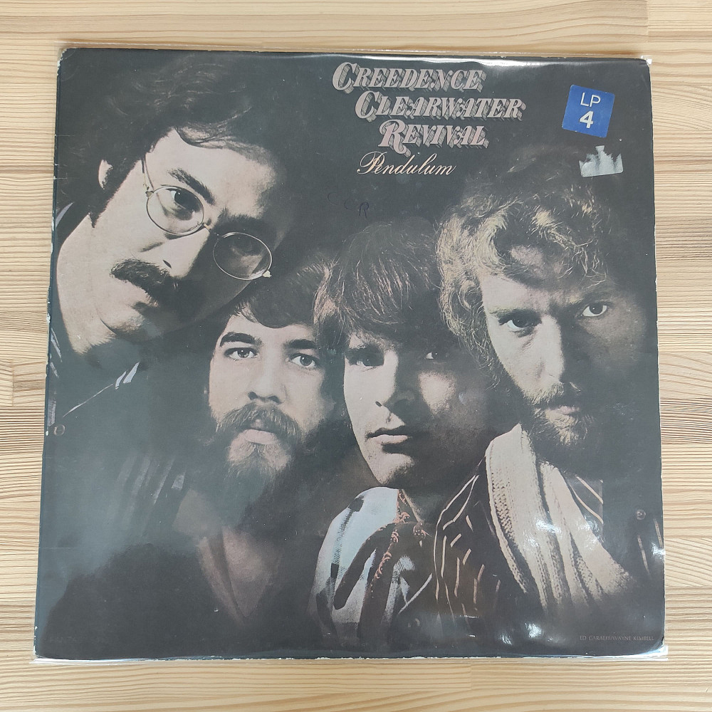 See the rain creedence. Creedence Clearwater Revival обложки. Creedence Clearwater Revival Pendulum 1970. Creedence Clearwater Revival Molina. Криденс группа двд.