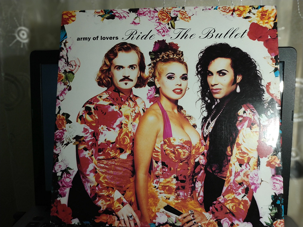 Army of lovers