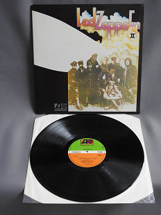 Led Zeppelin *Led Zeppelin II* LP 1969 UK пластинка Британия EX re1979