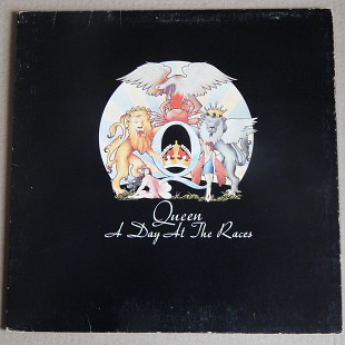 Queen – A Day At The Races (EMI – 0C 066-98 485, UK) insert EX+/NM-