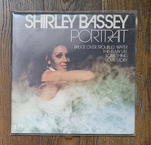Shirley Bassey – Portrait 2LP 12", произв. Germany
