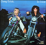 Cheap Trick ‎– In Color ( Europe ) Epic – EPC 471211 2