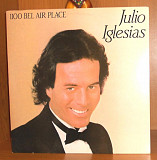 Julio Iglesias – 1100 Bel Air Place 1984