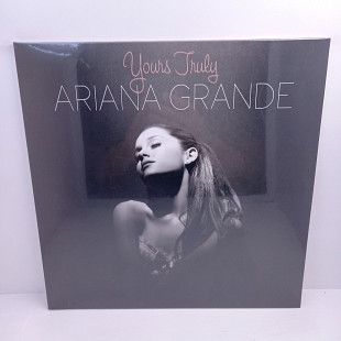 Ariana Grande – Yours Truly LP 12" (Прайс 39870)