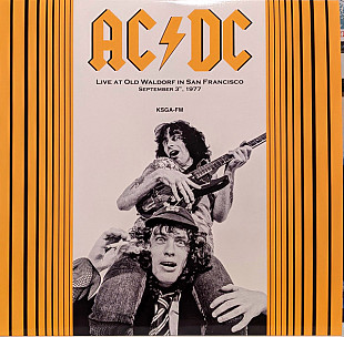 AC/DC – Live At Old Waldorf In San Francisco September 3rd, 1977 -16