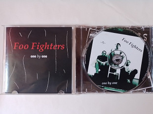Foo Fighters One by one