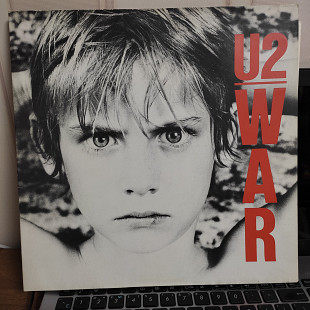U2''WAR'' LP
