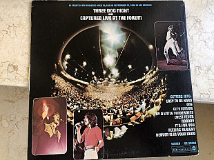 Three Dog Night – Captured Live At The Forum ( USA ) LP