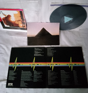 Pink Floyd - The Dark Side of the Moon (1973, Harvest EOP-80778, Matrix SHVL 804- A/B, GF, Poster, B