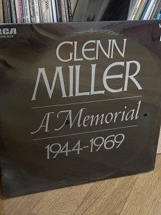 Glenn Miller - Glenn Miller - A Memorial 1944-1969 2xLP, Comp, Mono