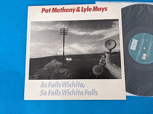 PAT METHENY & LYLE MAYS - As Falls Wichita 1981 / ECM , usa , m-//m/m-