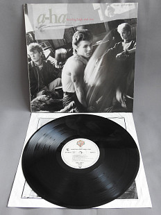 A-ha Hunting High And Low ‎LP 1985 Europe Германия пластинка EX 1st press