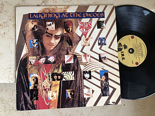 Doctor & The Medics – Laughing At The Pieces ( Canada ) Psychedelic Rock, Glam LP