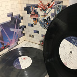 PINK FLOYD – THE WALL