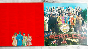 THE BEATLES SGT.PEPPERS LONELY HEART CLUB BAND ( EMI / PARLOPHONE PCS 7027 YEX 637 / 8 - 6 ) G/F 1