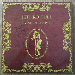 Jethro Tull Living in the past UK press 2 lp vinyl David Palmer autograph