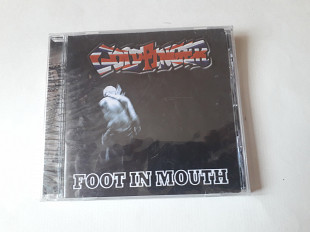 Golpfinger Foot in mouth