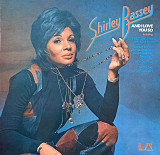 Shirley Bassey – «And I Love You So»
