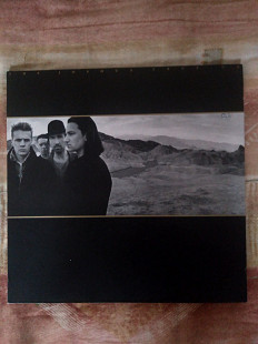 U2 – The Joshua Tree (5-й альбом, 1987), Island Records – 208 219, Europe (ЕХ, ЕХ+/ЕХ+, с разворото