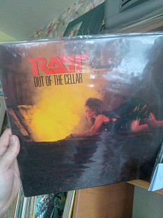 Ratt – Out Of The Cellar (1-й альбом, 1984), оригинал, Atlantic – 80143, USА (ЕХ+/ЕХ+) - 750