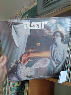 Ratt – Reach For The Sky (4-й альбом, 1988), оригинал, Atlantic – 81929, USА (NM/NM-, вставка) -