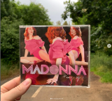 Madonna – Hung Up CD, Single 2005 Warner Brothers Records USA