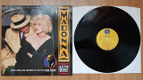 MADONNA I'M Breathless -Music from & Inspired by Folm DICK TRACY ( SITR 7599- 26209-1 for UK WX 351